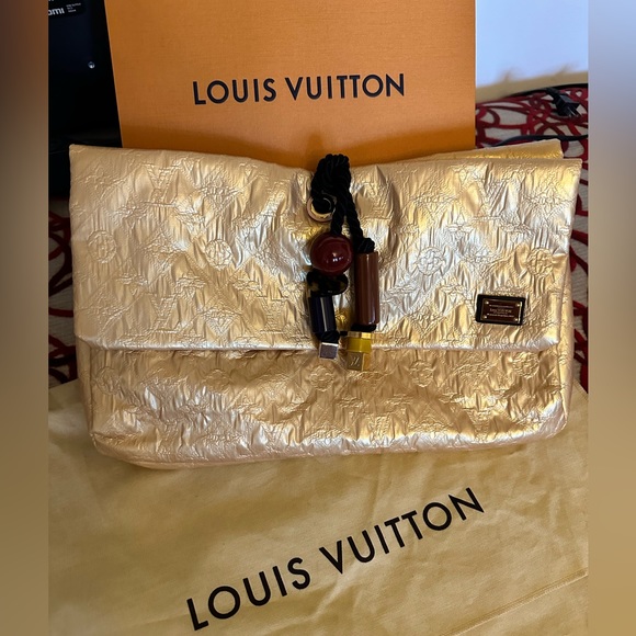 Louis Vuitton Limelight Clutch African Queen👜 - Picture 1 of 9
